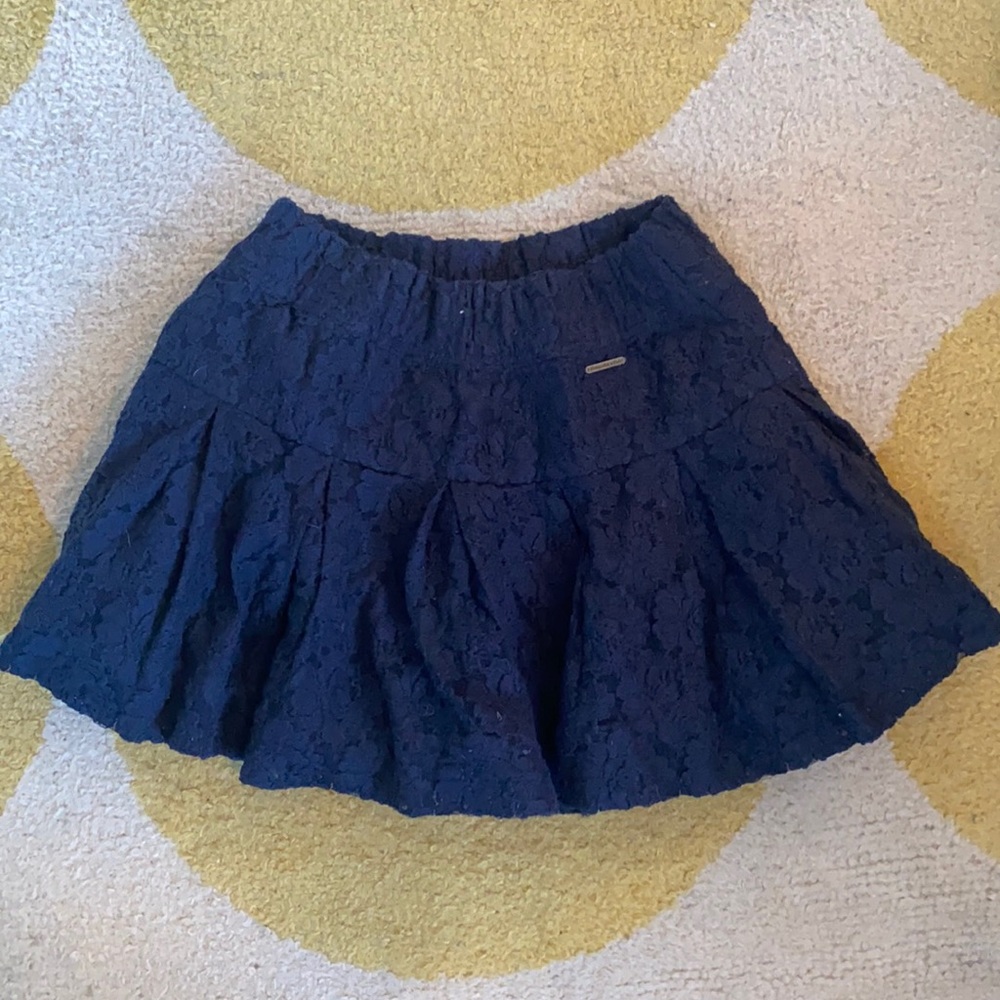 ABERCROMBIE & FITCH lace navy skirt size S